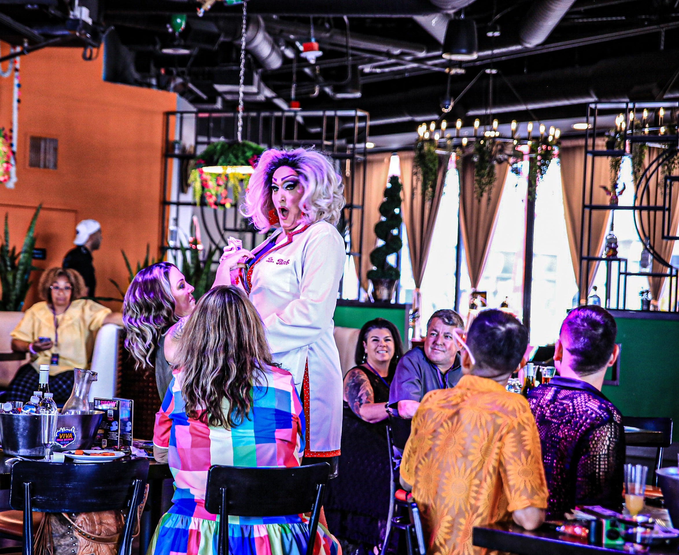 Viva Drag Brunch Vegas – Extravaganza Realness